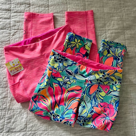 Lot of two (2) Lilly Pulitzer Weekender Crop Leggings, size M, one NWT - Picture 1 of 8